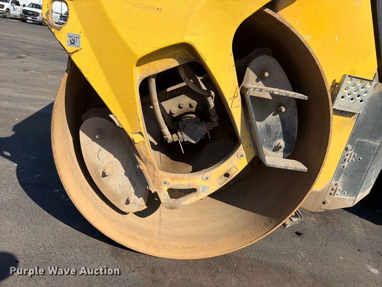 image for item FU4619 2011 Bomag BW 190 ADHF-4 double drum roller
