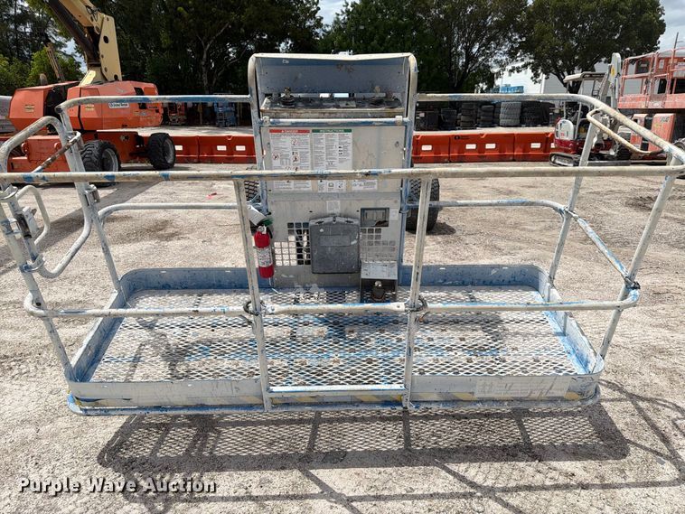 image for item NC9911 2016 Genie S-40 boom lift