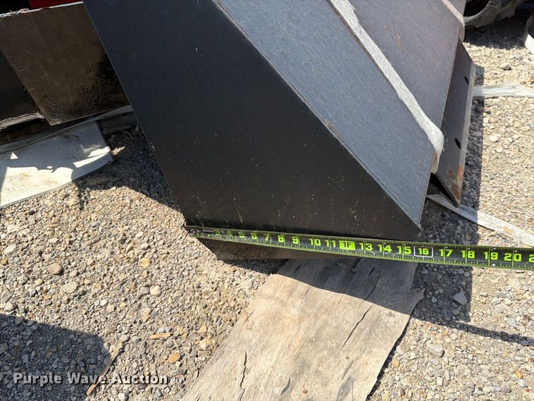 image for item NC9933 Erie Industries SCL850 compact utility loader