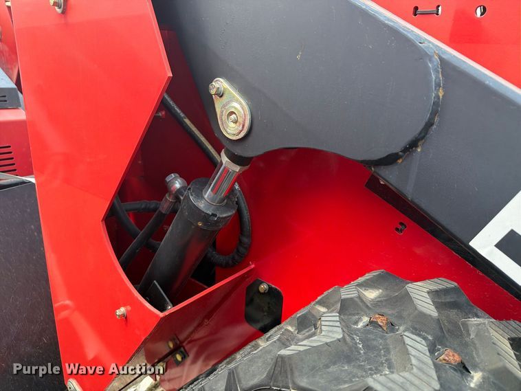 image for item NC9933 Erie Industries SCL850 compact utility loader