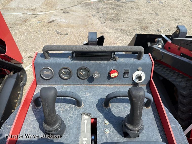 image for item NC9933 Erie Industries SCL850 compact utility loader