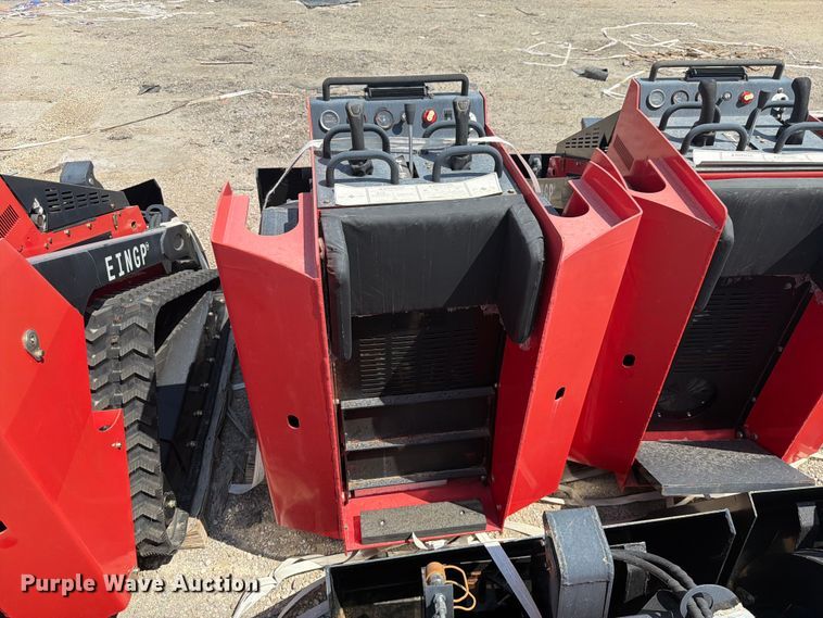 image for item NC9934 Erie Industries SCL850 compact utility loader