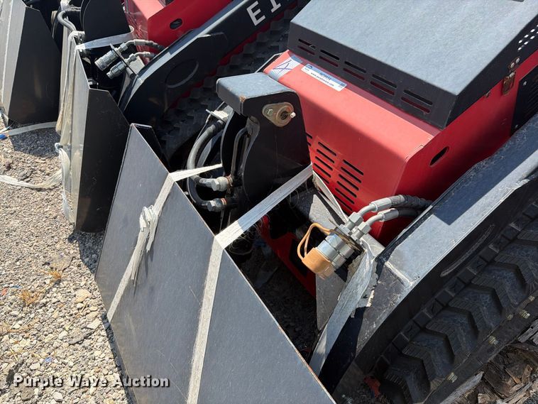 image for item NC9934 Erie Industries SCL850 compact utility loader