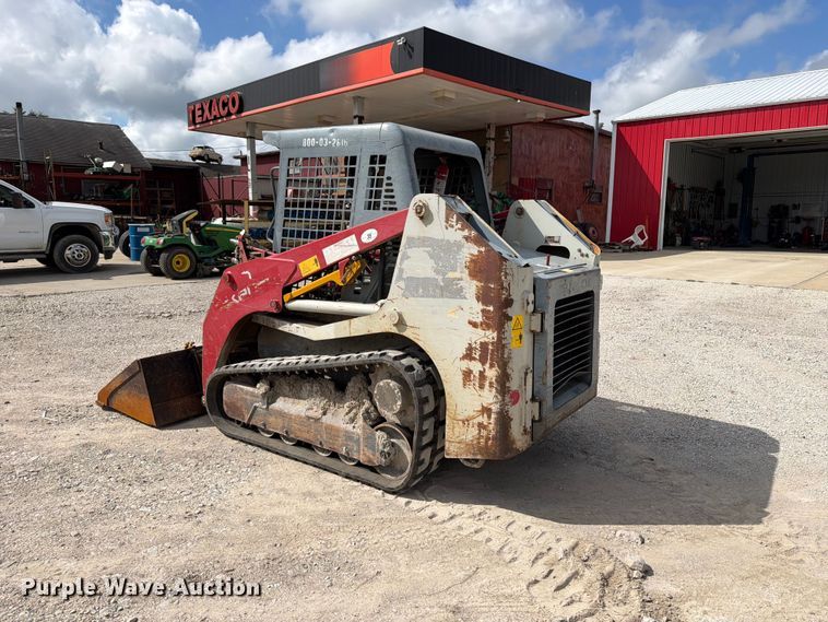 image for item OE9708 2014 Takeuchi TL8 tracked skid steer loader