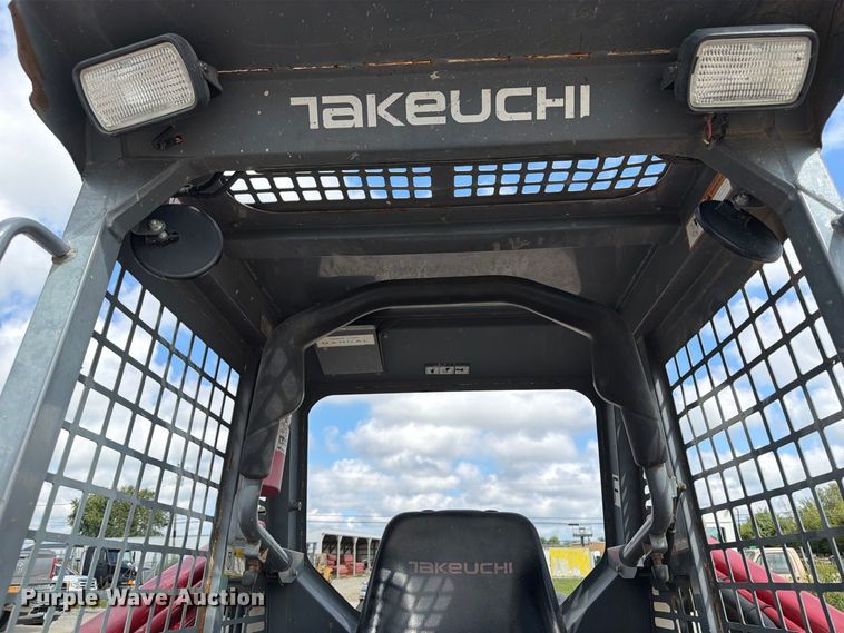 image for item OE9708 2014 Takeuchi TL8 tracked skid steer loader