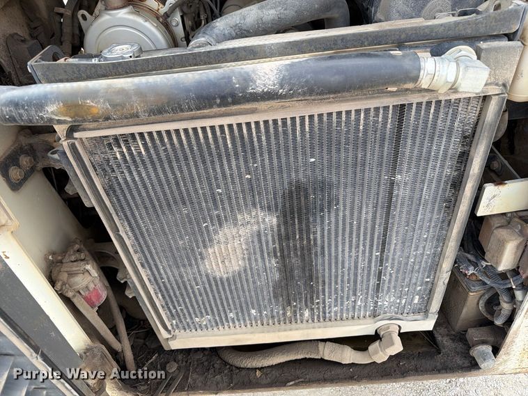 image for item OE9708 2014 Takeuchi TL8 tracked skid steer loader