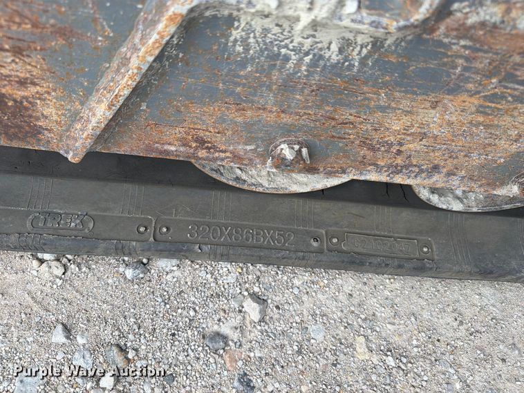 image for item OE9708 2014 Takeuchi TL8 tracked skid steer loader