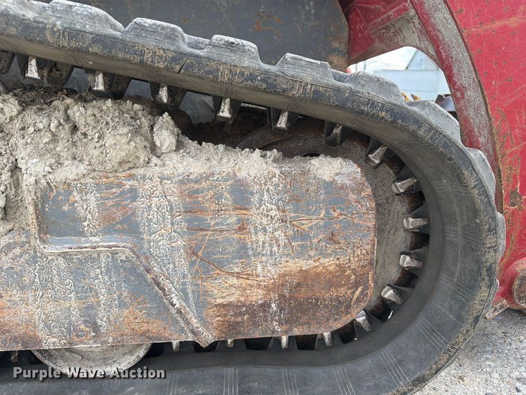 image for item OE9708 2014 Takeuchi TL8 tracked skid steer loader