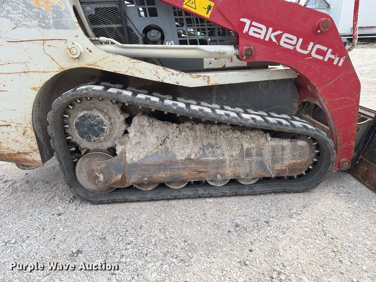image for item OE9708 2014 Takeuchi TL8 tracked skid steer loader