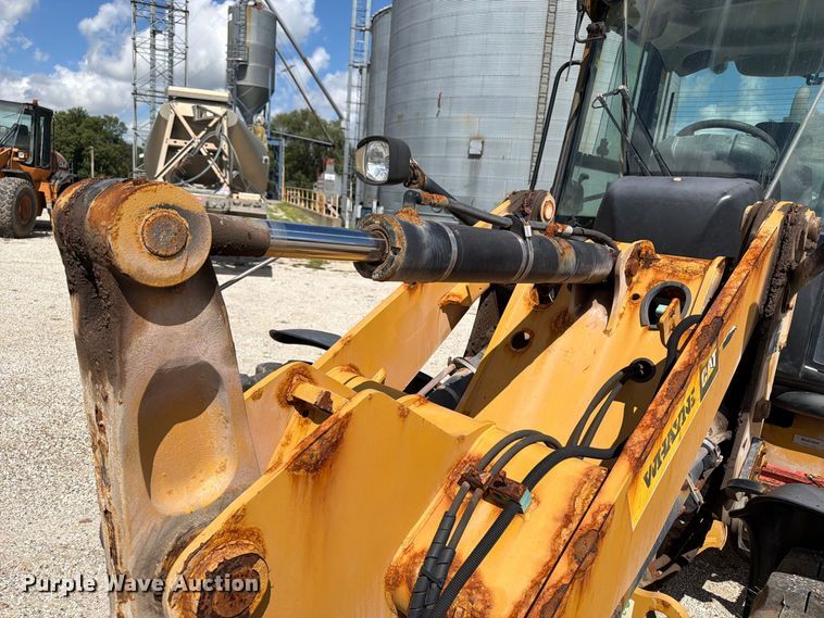 image for item OE9713 2019 Caterpillar 908M wheel loader