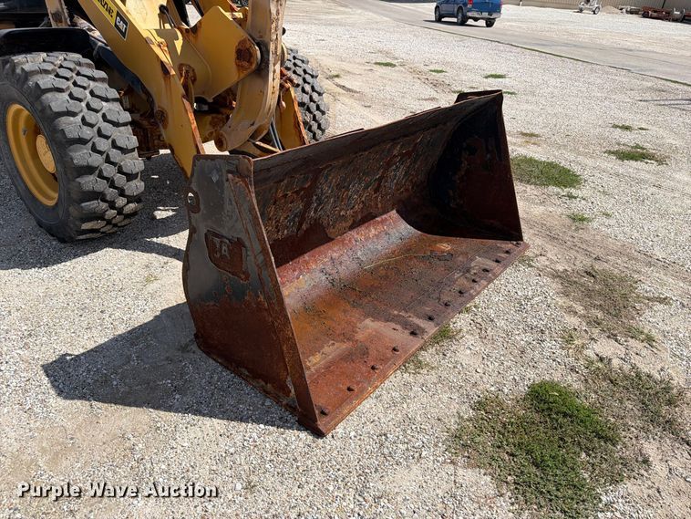 image for item OE9713 2019 Caterpillar 908M wheel loader