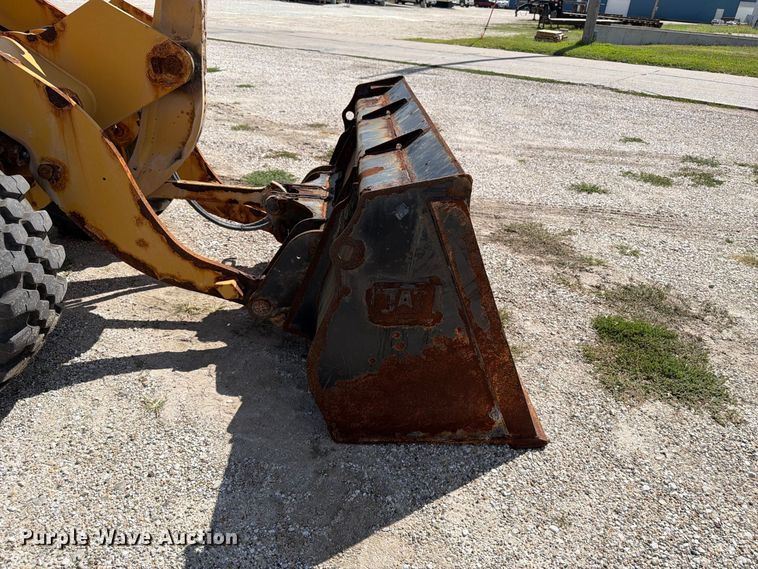 image for item OE9713 2019 Caterpillar 908M wheel loader