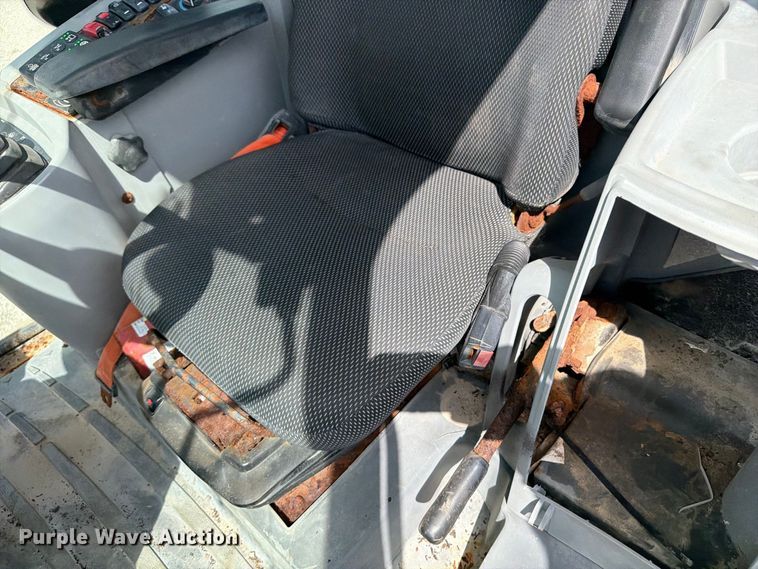 image for item OE9713 2019 Caterpillar 908M wheel loader