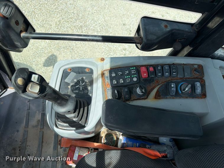 image for item OE9713 2019 Caterpillar 908M wheel loader