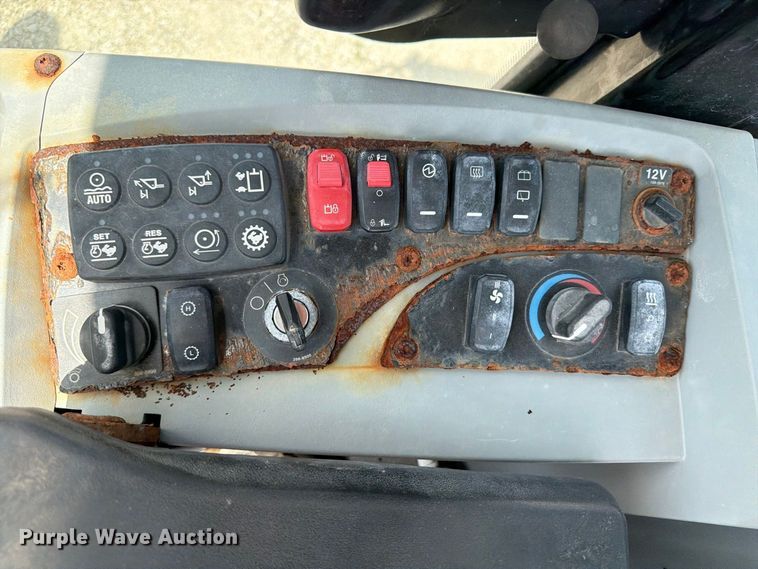 image for item OE9713 2019 Caterpillar 908M wheel loader