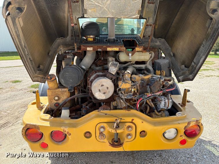 image for item OE9713 2019 Caterpillar 908M wheel loader