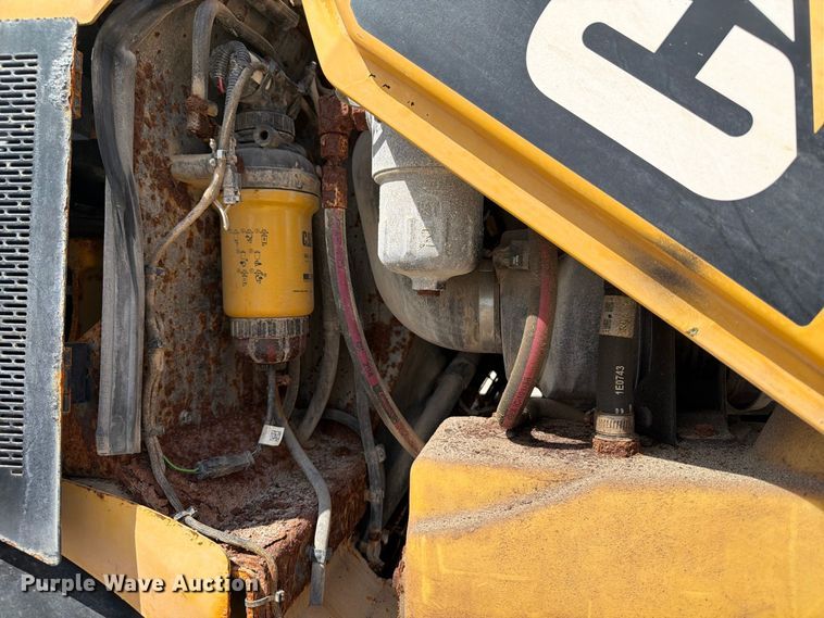 image for item OE9713 2019 Caterpillar 908M wheel loader