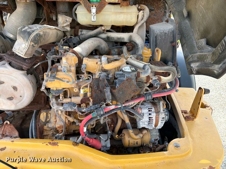 image for item OE9713 2019 Caterpillar 908M wheel loader