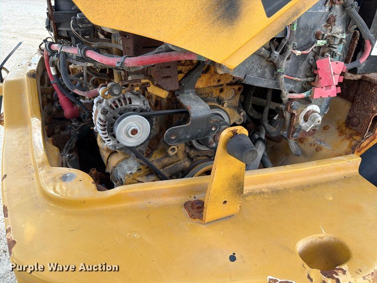 image for item OE9713 2019 Caterpillar 908M wheel loader
