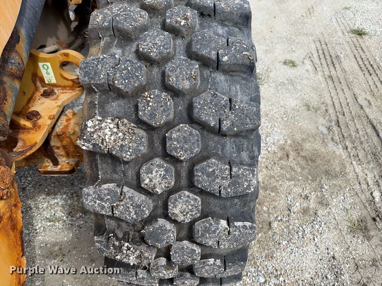 image for item OE9713 2019 Caterpillar 908M wheel loader