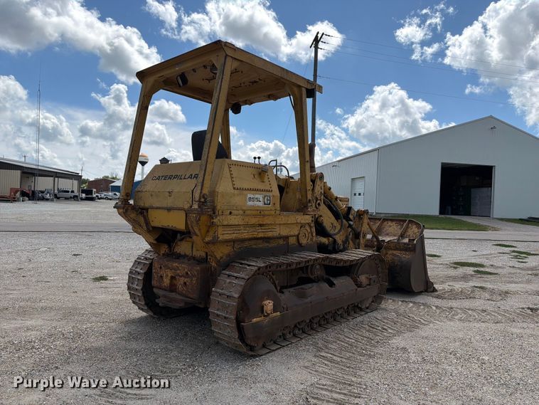 image for item OE9714 1973 Caterpillar 955L track loader