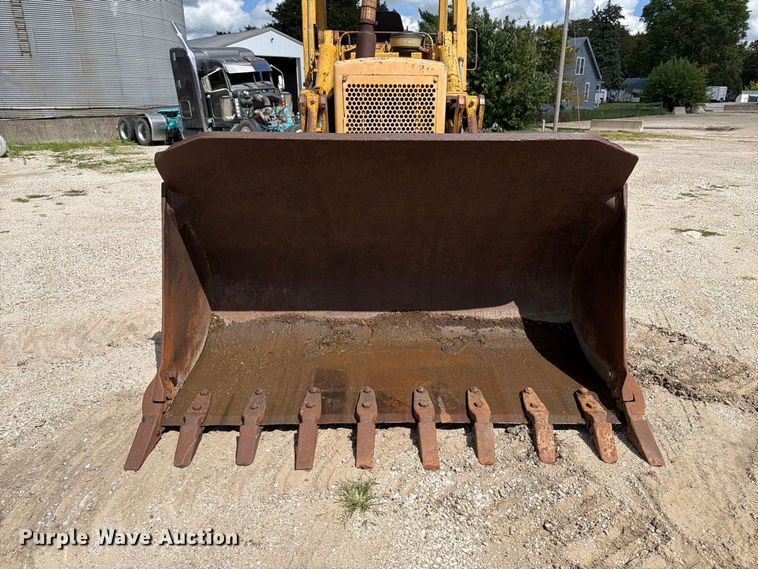 image for item OE9714 1973 Caterpillar 955L track loader