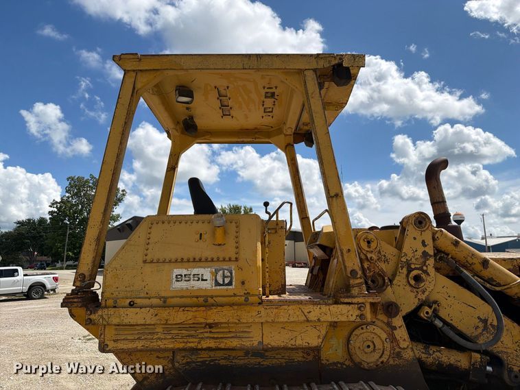 image for item OE9714 1973 Caterpillar 955L track loader