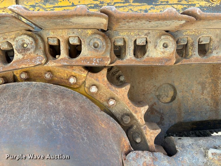 image for item OE9714 1973 Caterpillar 955L track loader