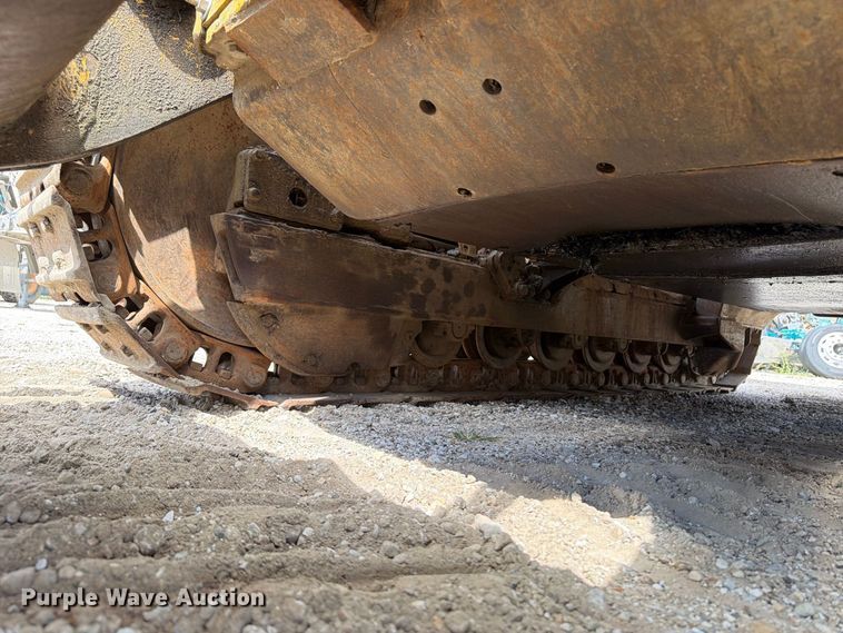 image for item OE9714 1973 Caterpillar 955L track loader