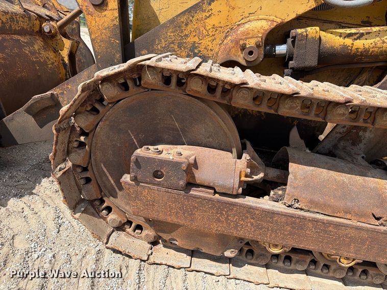 image for item OE9714 1973 Caterpillar 955L track loader