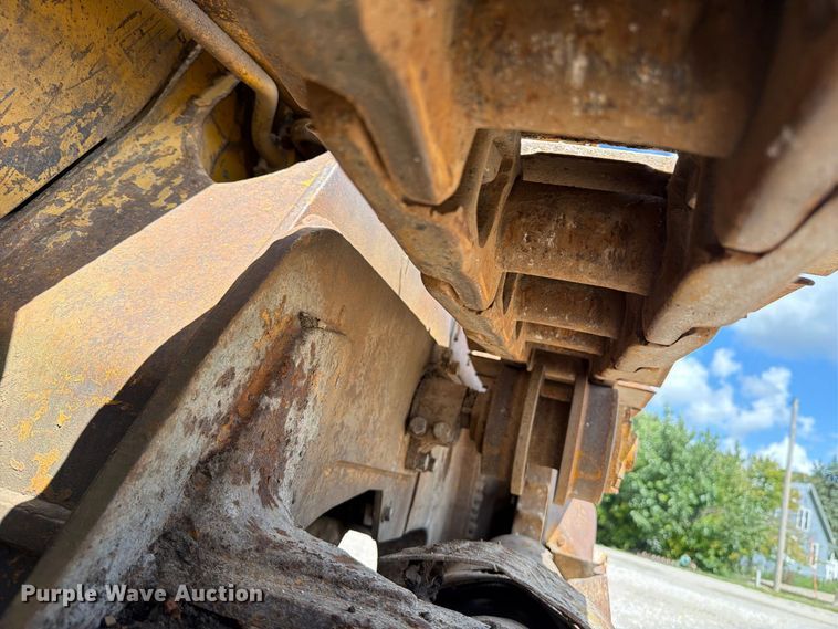 image for item OE9714 1973 Caterpillar 955L track loader