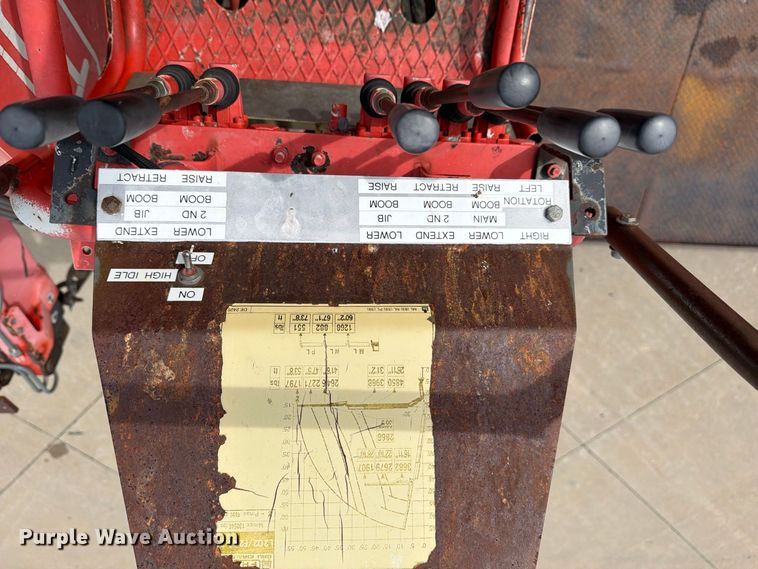 image for item OE9716 1996 Ford LT8513 crane truck