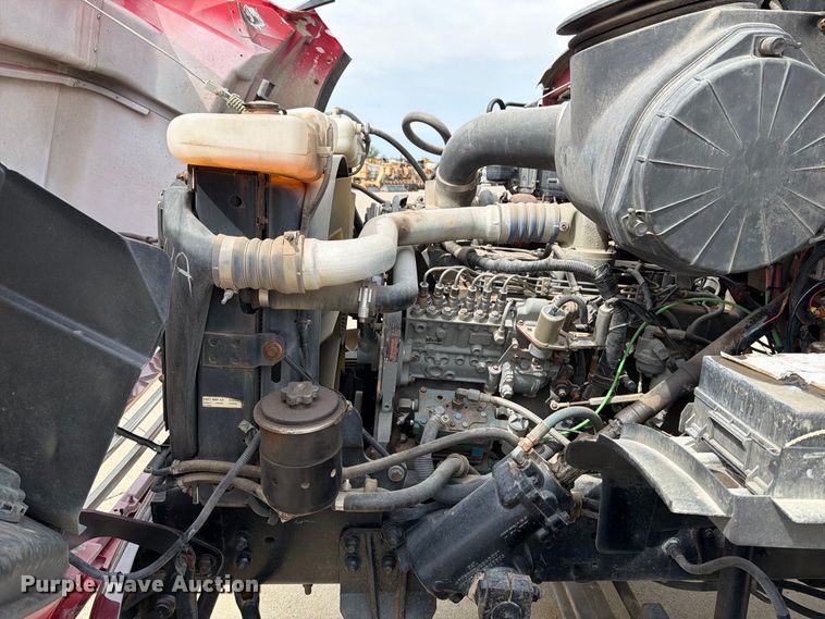 image for item OE9716 1996 Ford LT8513 crane truck