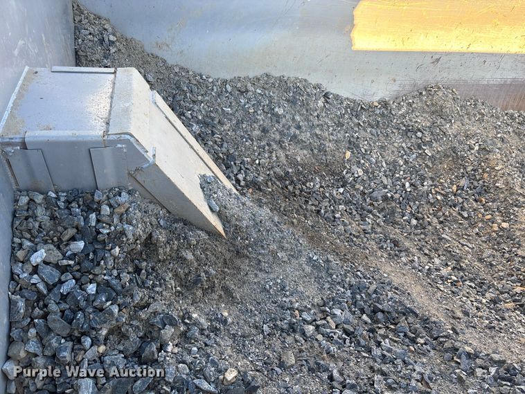 image for item YA1905 2026 Western Star 49X dump truck