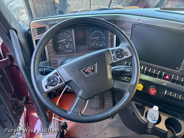 image for item YA1905 2026 Western Star 49X dump truck