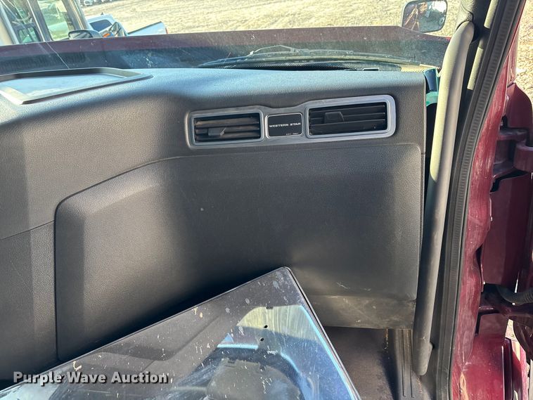 image for item YA1905 2026 Western Star 49X dump truck