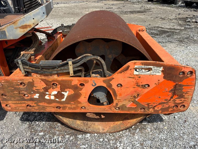image for item YA2127 2006 Hamm 3307 single drum vibratory roller