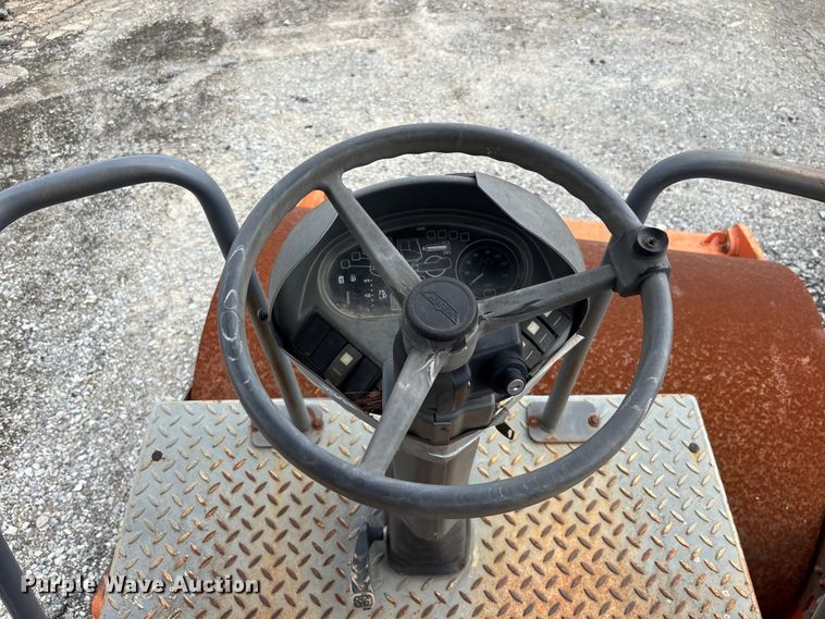 image for item YA2127 2006 Hamm 3307 single drum vibratory roller