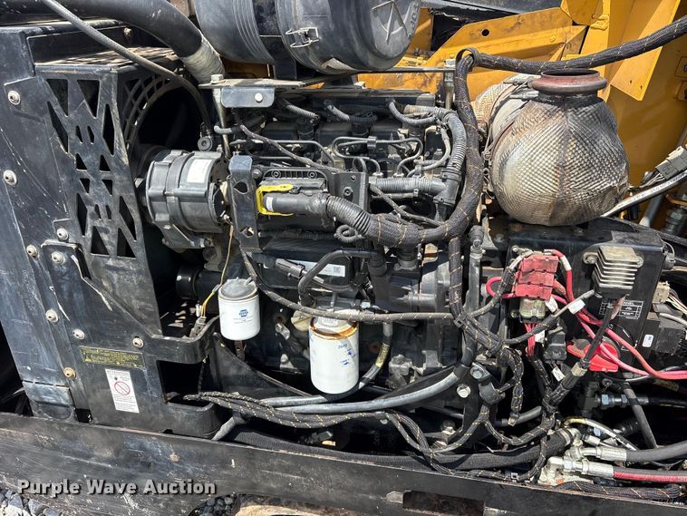 image for item YA2952 2021 Vermeer D20x22 Series III Navigator directional boring unit