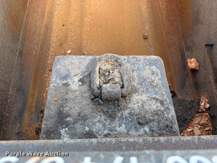 image for item YA3373 2018 Kenworth T880 dump truck