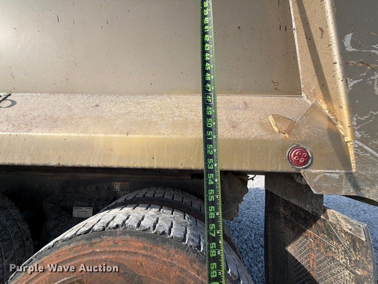 image for item YA3373 2018 Kenworth T880 dump truck