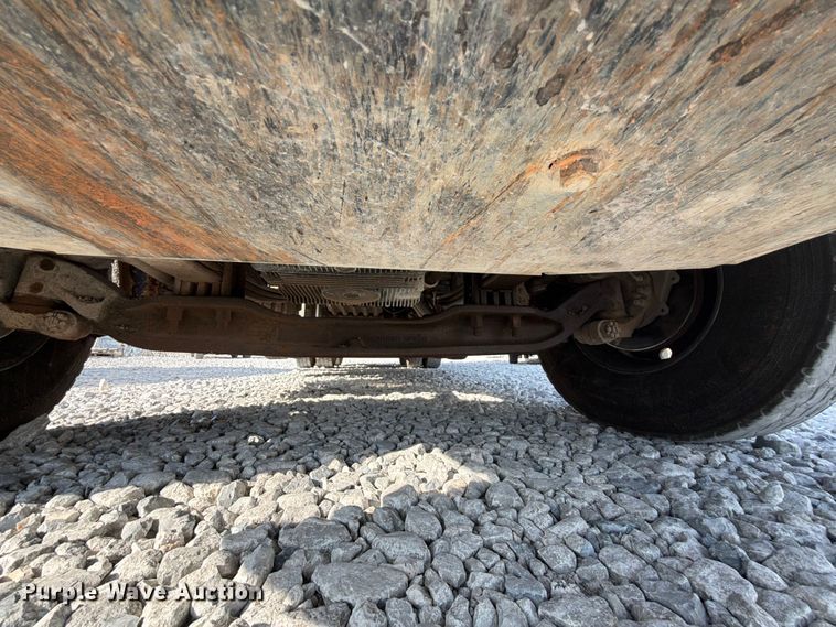image for item YA3373 2018 Kenworth T880 dump truck