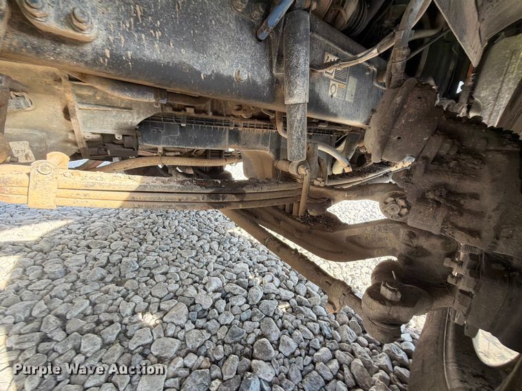 image for item YA3373 2018 Kenworth T880 dump truck