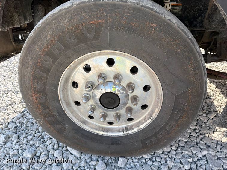 image for item YA3373 2018 Kenworth T880 dump truck