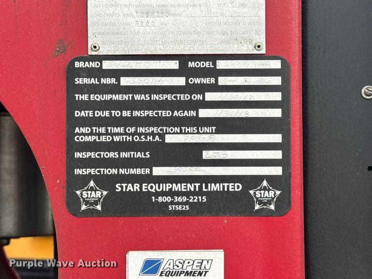 image for item YA4010 2007 International 4300 bucket truck