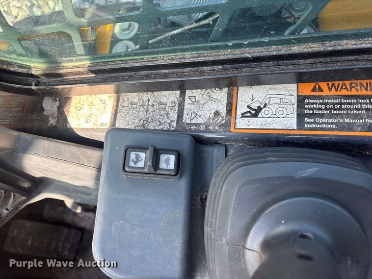 image for item YA4188 2022 John Deere 325G tracked skid steer loader
