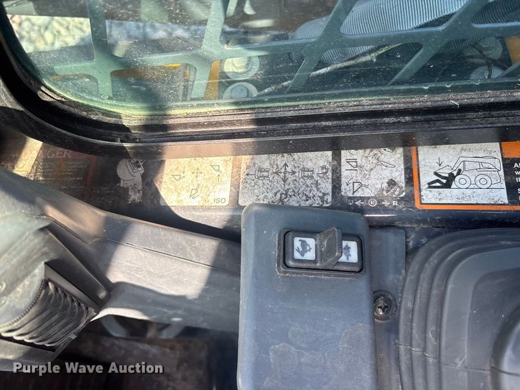 image for item YA4188 2022 John Deere 325G tracked skid steer loader