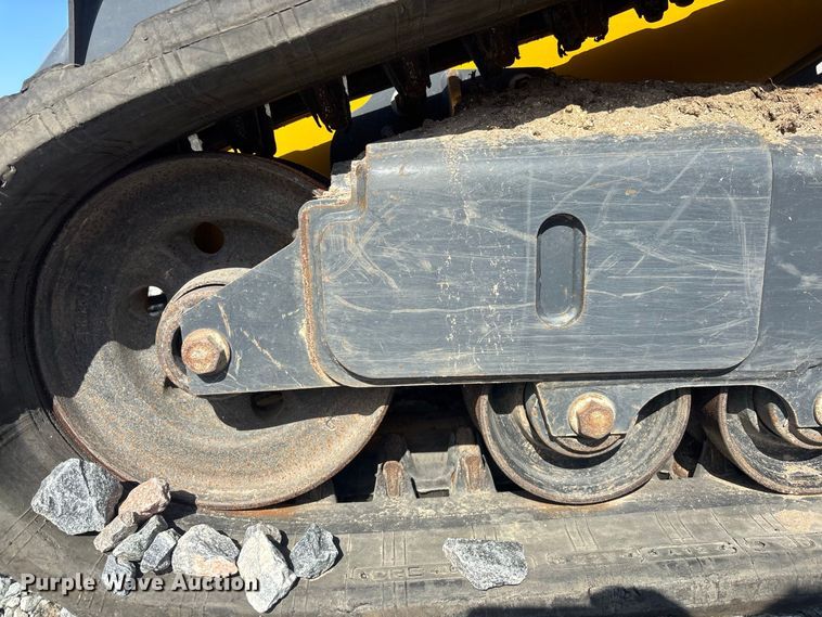 image for item YA4188 2022 John Deere 325G tracked skid steer loader