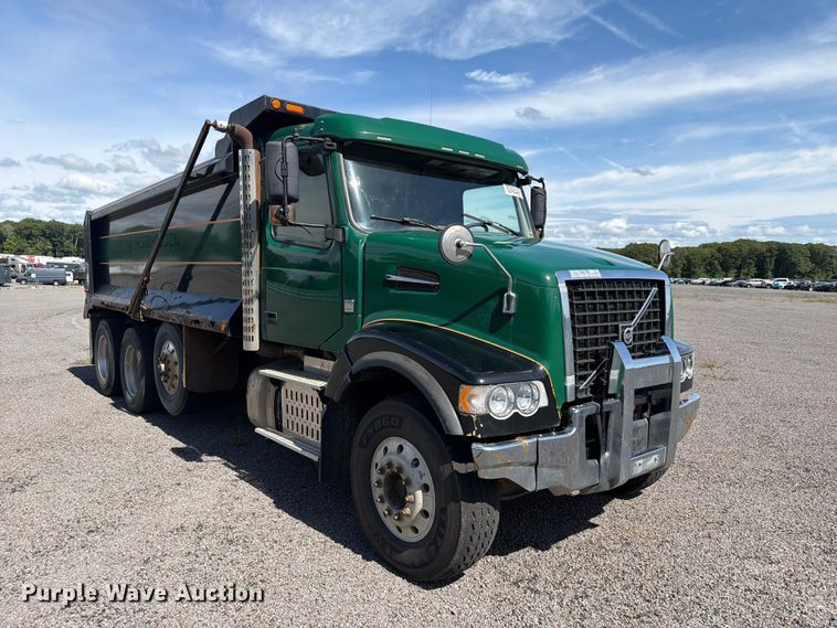 image for item YA4302 2017 Volvo D13 dump truck