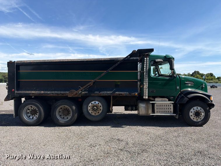 image for item YA4302 2017 Volvo D13 dump truck